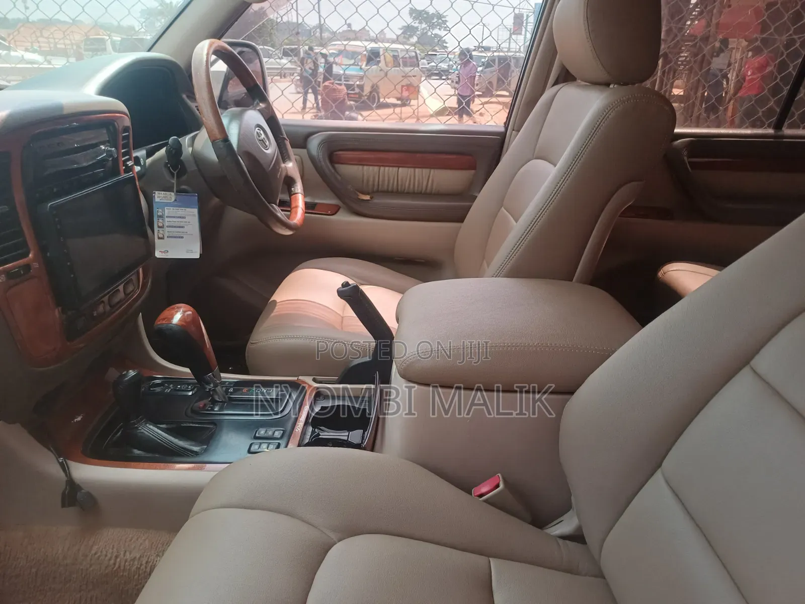 Lexus LX 470 Sport Utility 2006 White