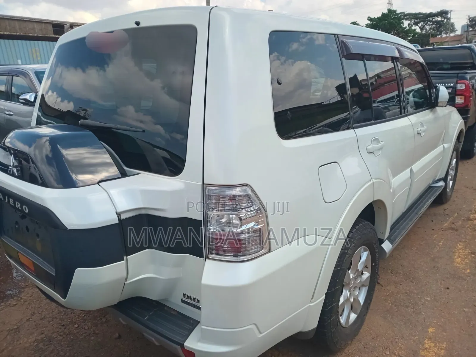 Mitsubishi Pajero 2015 White
