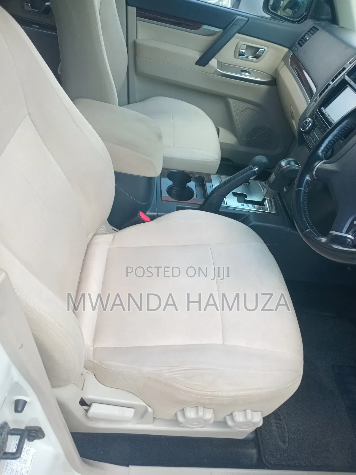 Mitsubishi Pajero 2015 White