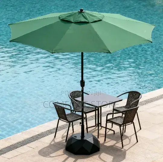 Pool Side Chilling Umbrella for Garden Beach Restaurant Bar And