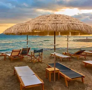 Custom Natural Color Outdoor Contemporary Palm Thatch Umbrella For