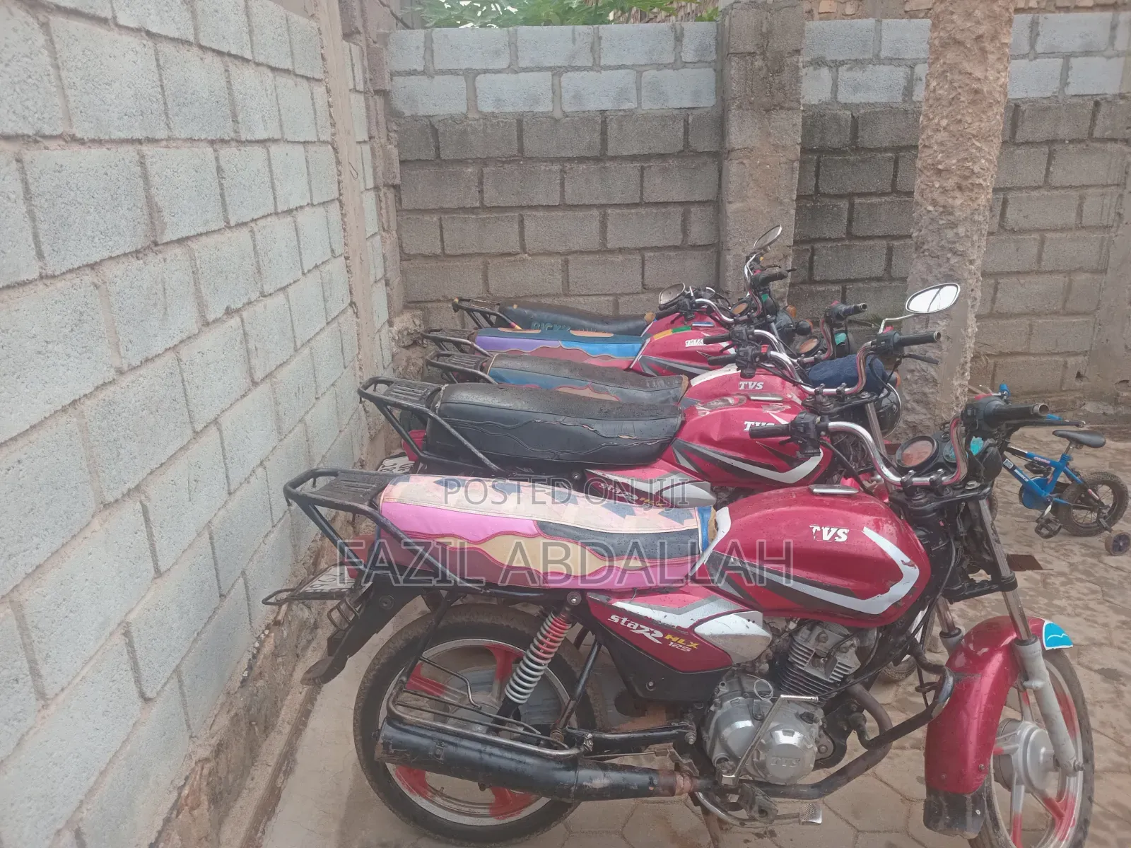 TVS HLX 125 1998 Red