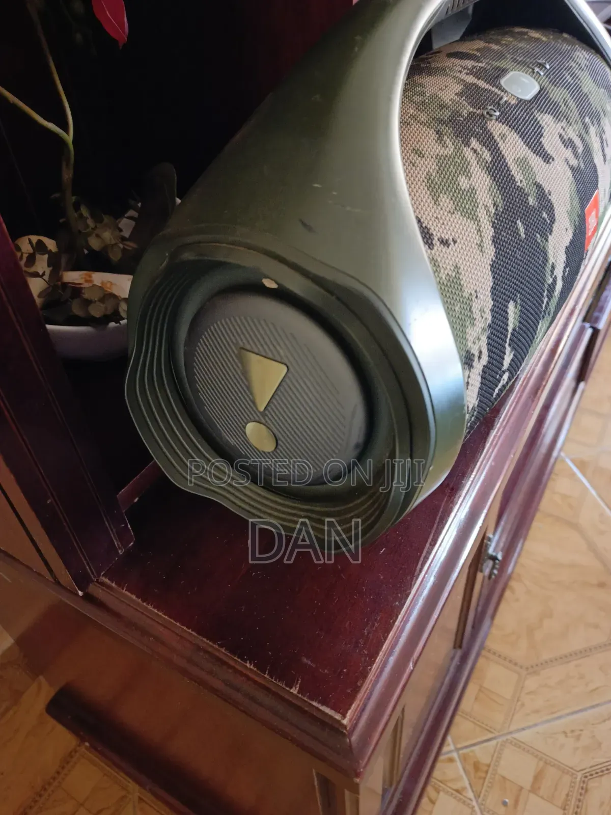 JBL Original Boom Box 2