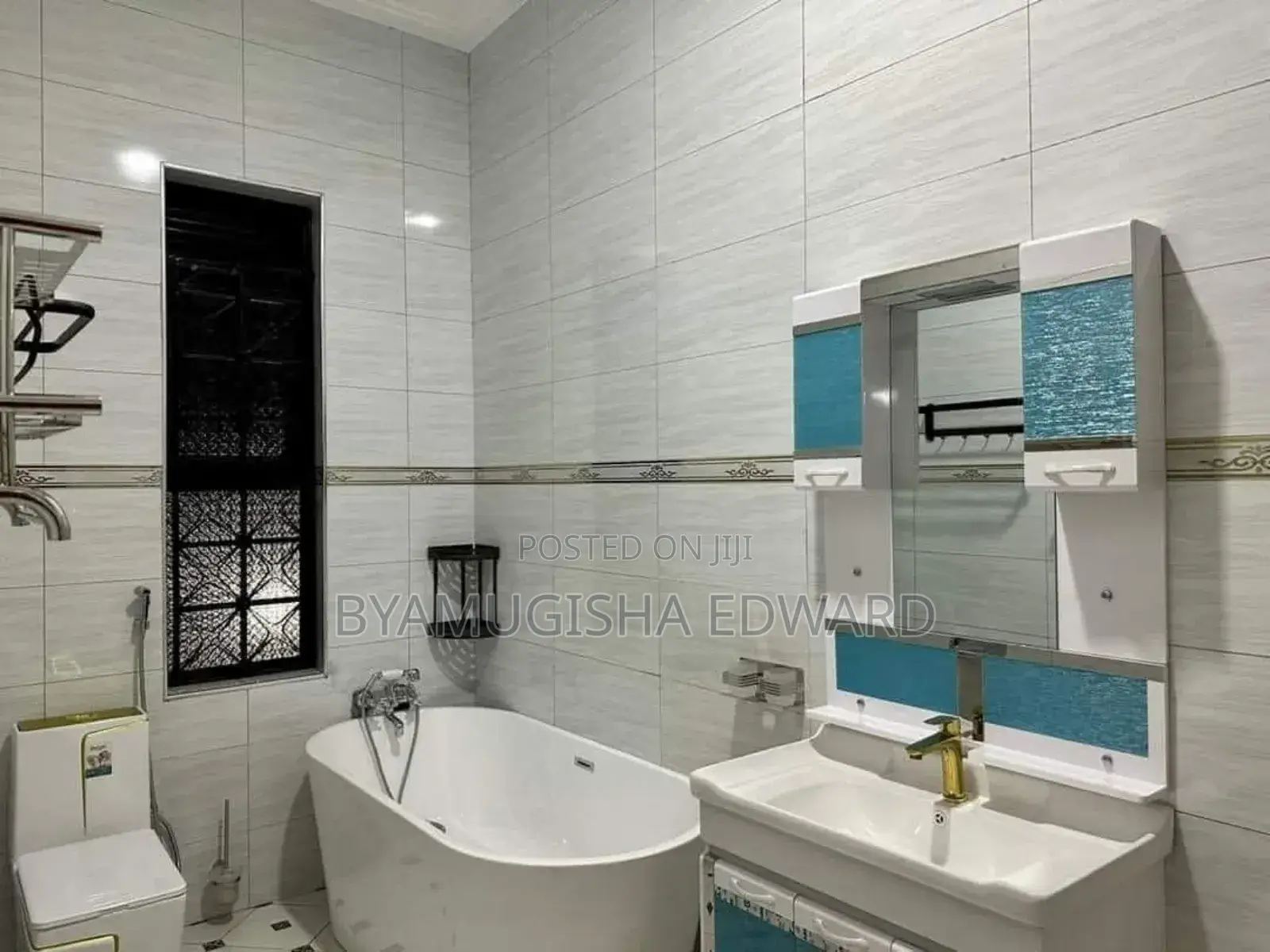 5bdrm House in Standalone Kisaasi, Central Division for rent