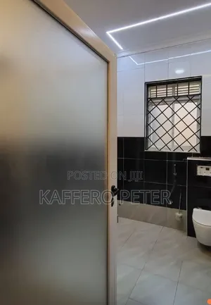 2bdrm House in Kisaasi, Central Division for rent