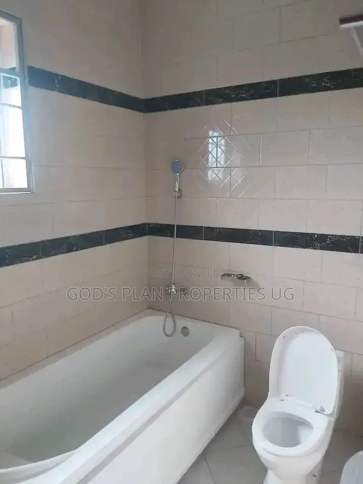 2bdrm Apartment in Kigo Munyonyo, Central Division for rent