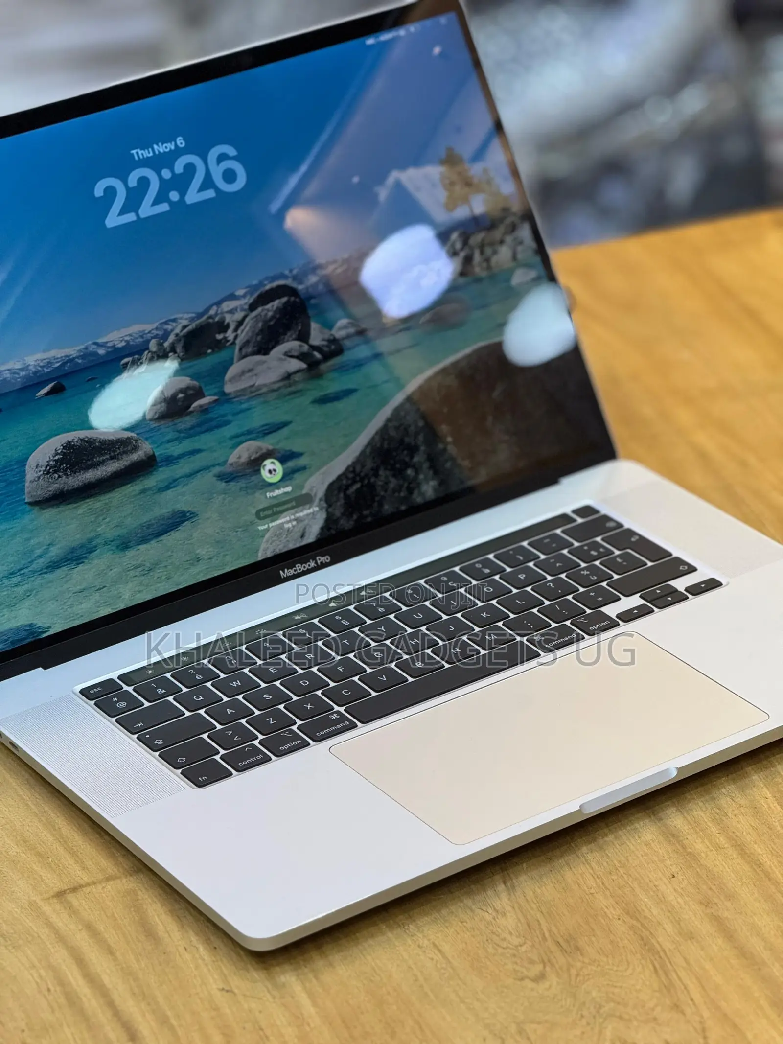 Laptop Apple MacBook Pro 2024 M4 Pro 24GB Apple M4 Pro SSD 512GB