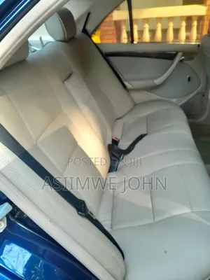 Mercedes-Benz C200 2002 Blue