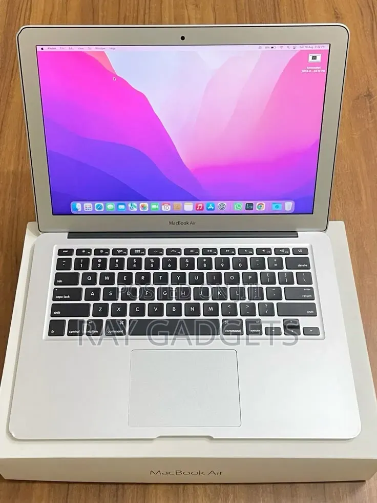 New Laptop Apple MacBook Pro 2015 16GB Intel Core i7 SSD 512GB
