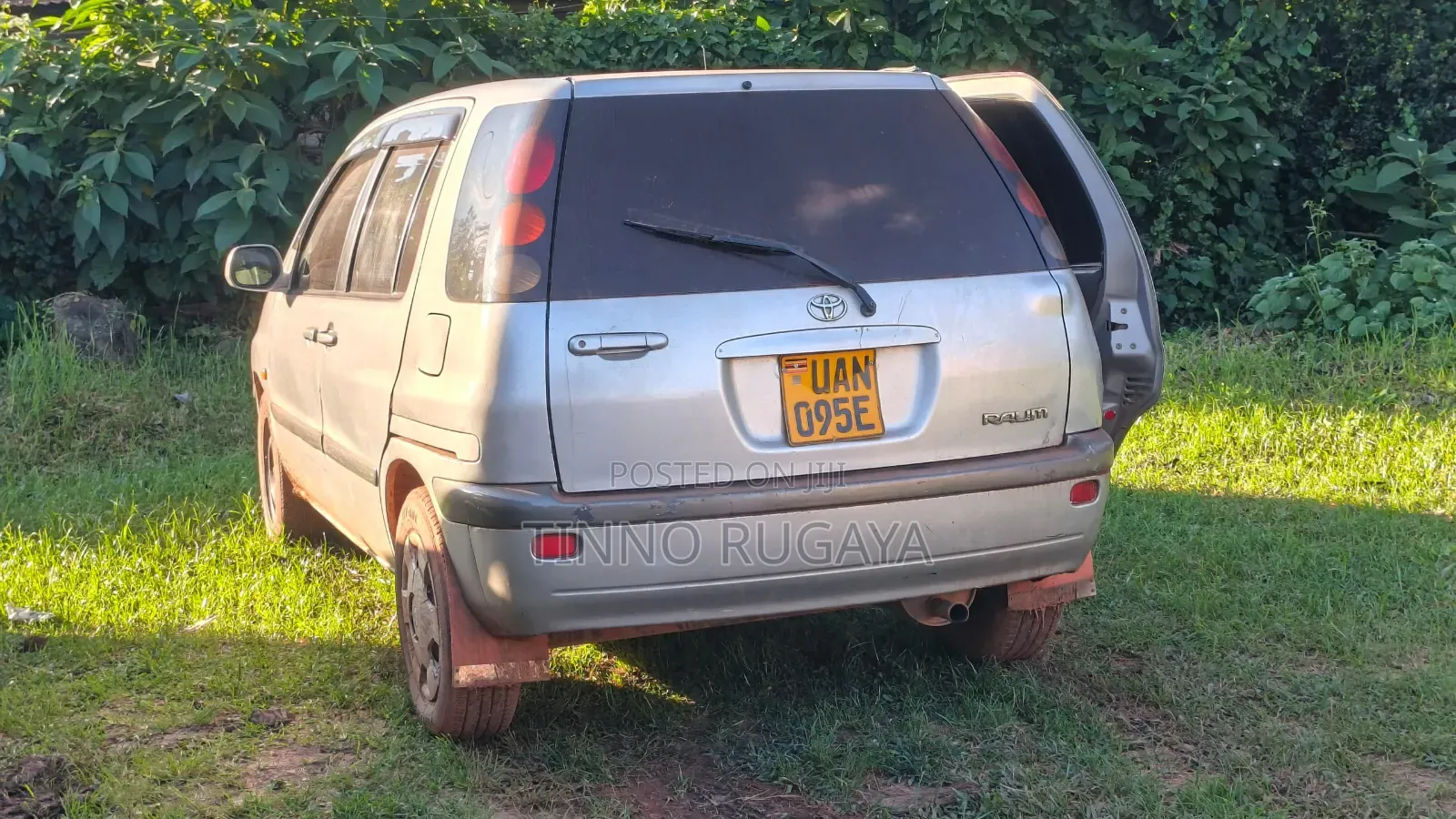 Toyota Raum 2003 Gray