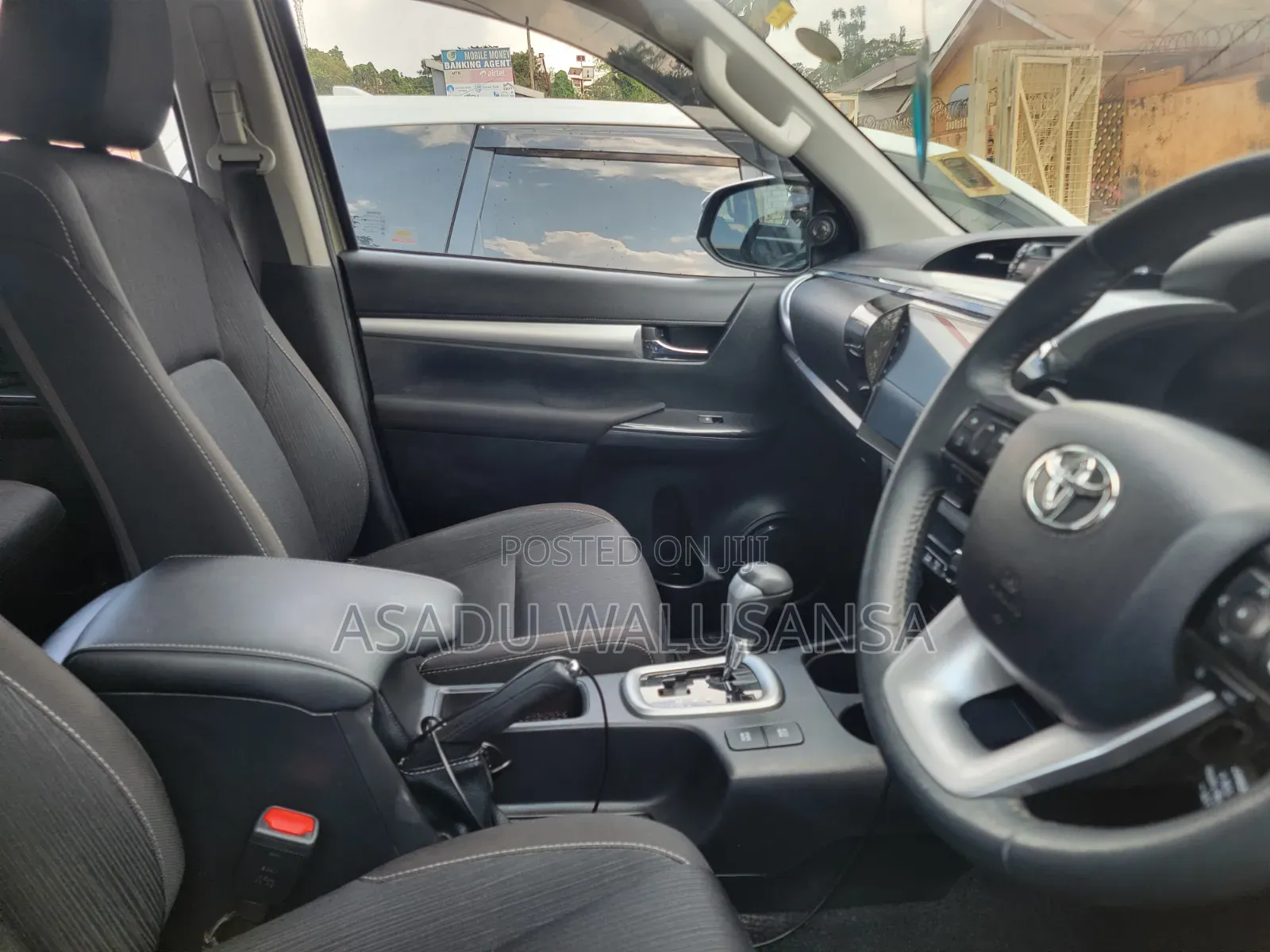 Toyota Hilux 2018 Green