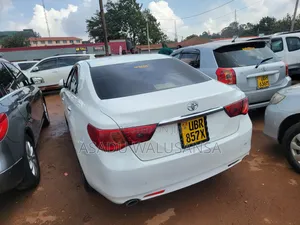 Toyota Mark X 2010 White