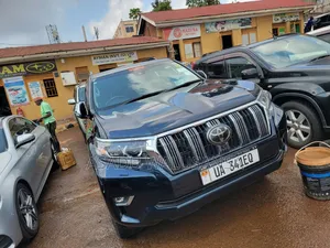 Toyota Land Cruiser Prado 2020 Black