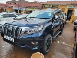 Toyota Land Cruiser Prado 2020 Black