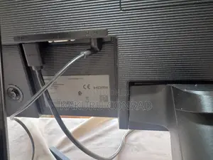 27" Samsung Monitor With Ips Panel and Borderless Design