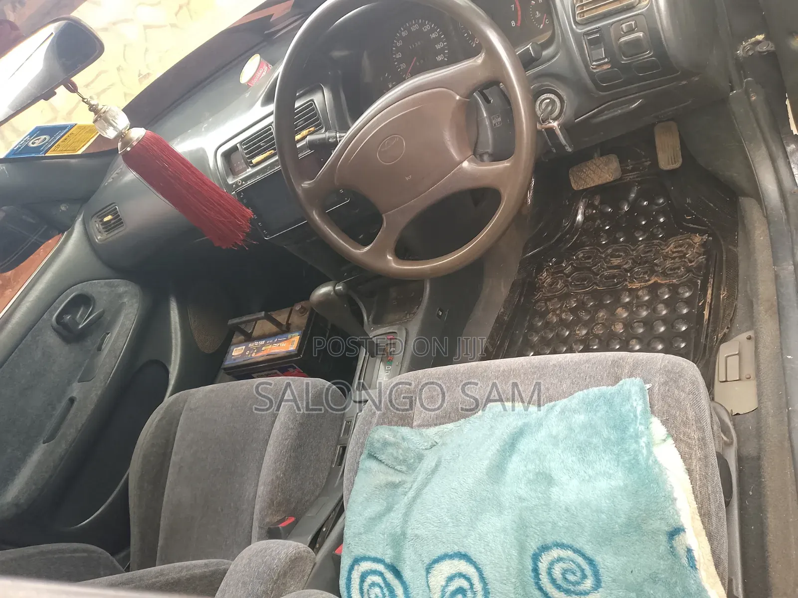 Toyota Corolla 1999 Burgundy