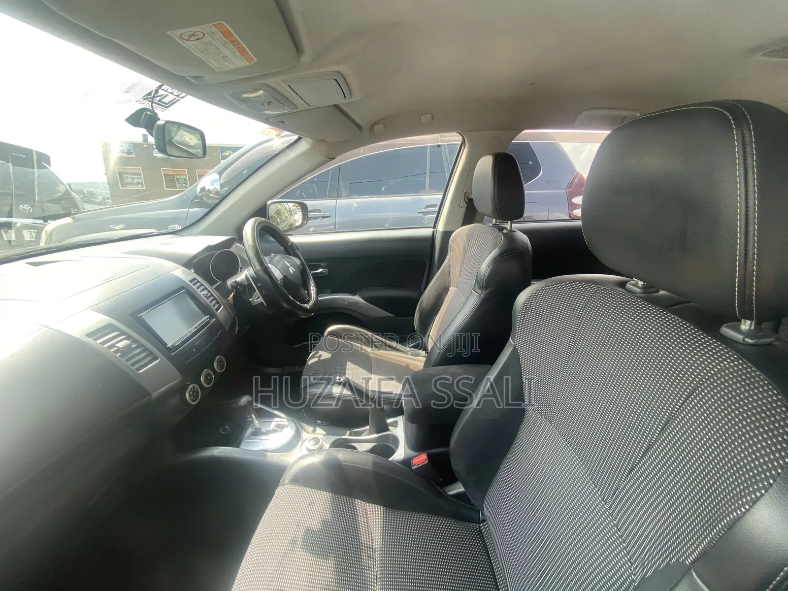 Mitsubishi Outlander 2014 Black