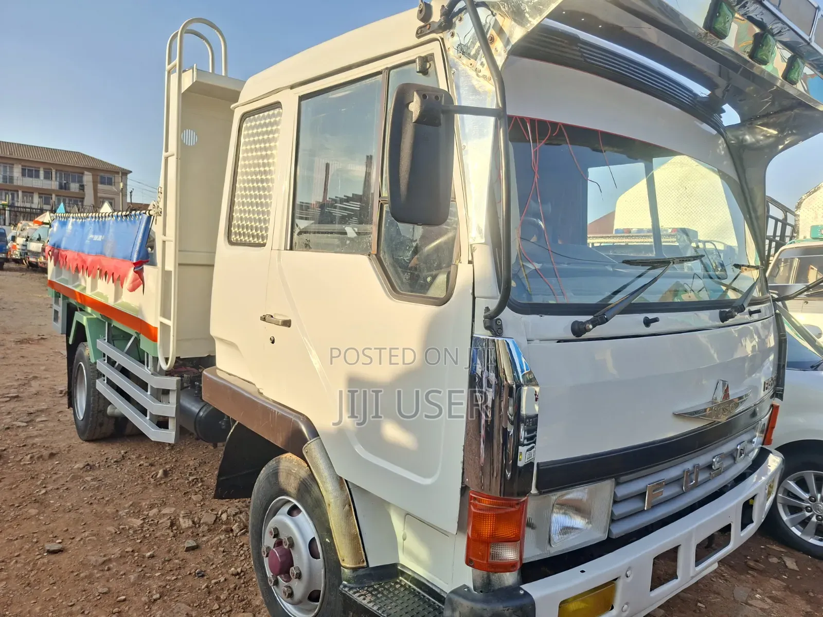 Fuso Fighter Dumper