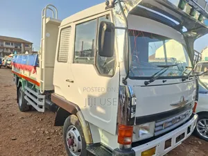 Fuso Fighter Dumper