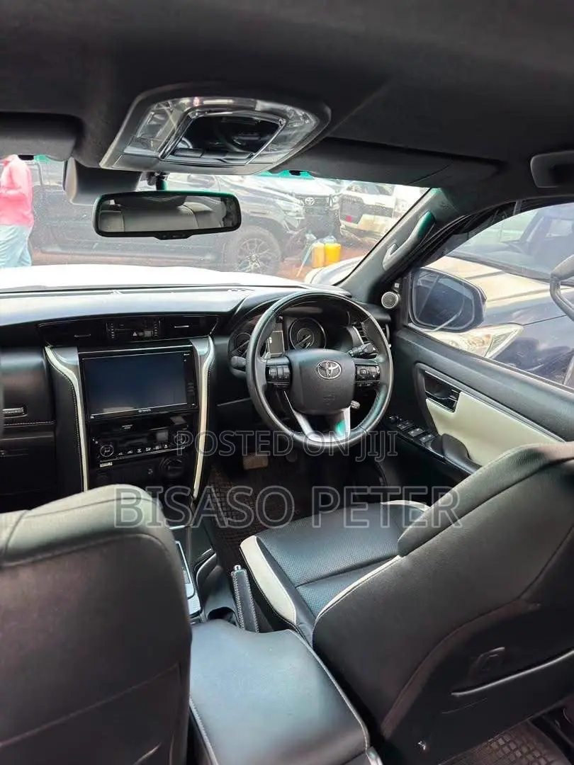 Toyota Fortuner 2020 White