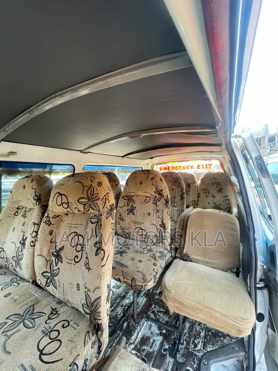 Toyota HiAce 1996 White
