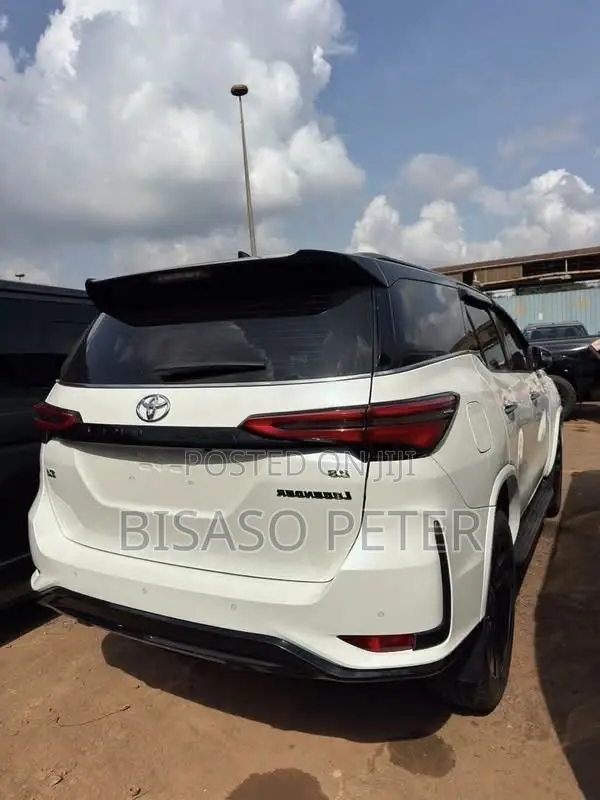 Toyota Fortuner 2020 White
