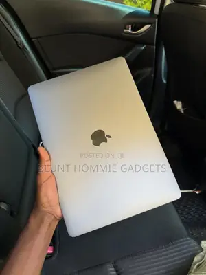 Laptop Apple MacBook Air 2020 8GB Apple M4 SSD 256GB