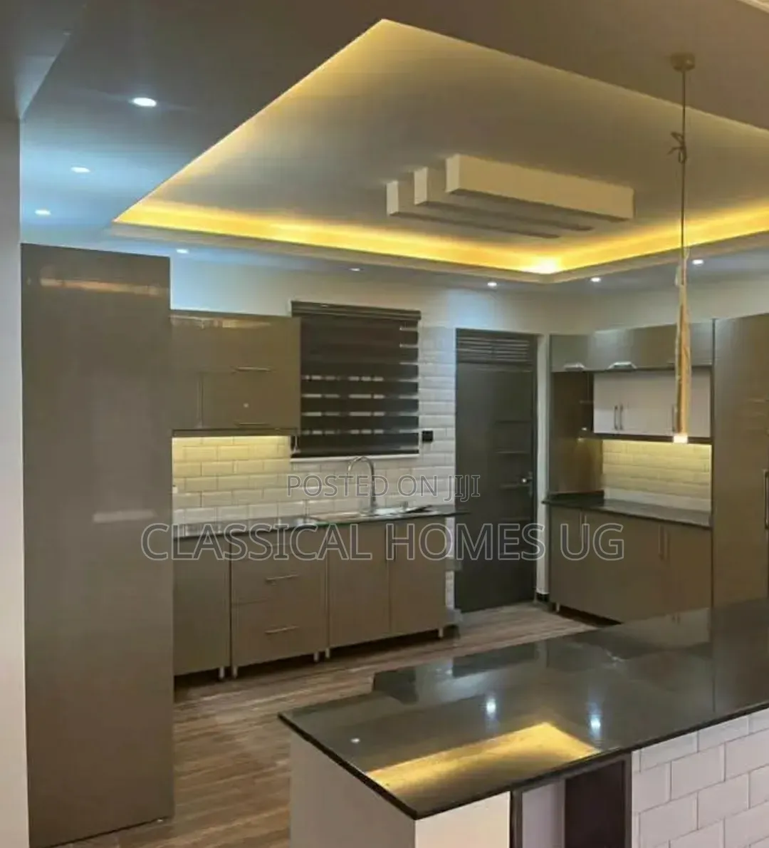 5bdrm Duplex in Kyanja, Central Division for rent