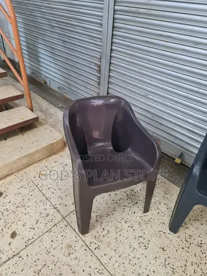 Multipurpose Engornomic Plastic Chairs Plastic Chairs