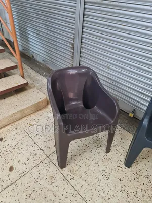 Multipurpose Engornomic Plastic Chairs Plastic Chairs