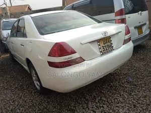 Toyota Mark II 2002 White
