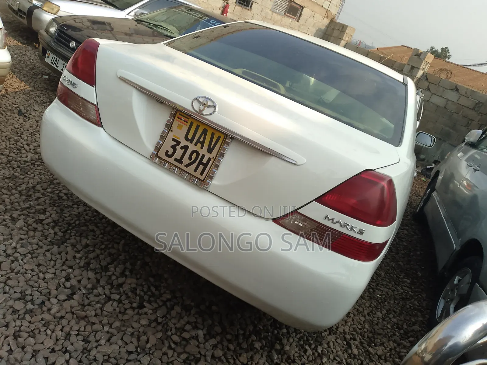Toyota Mark II 2002 White