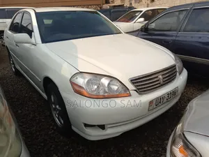 Toyota Mark II 2002 White