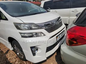 Toyota Alphard 2015 White