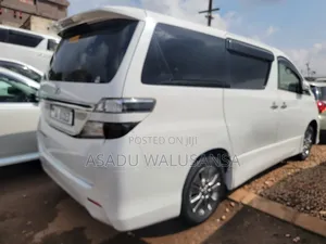 Toyota Alphard 2015 White