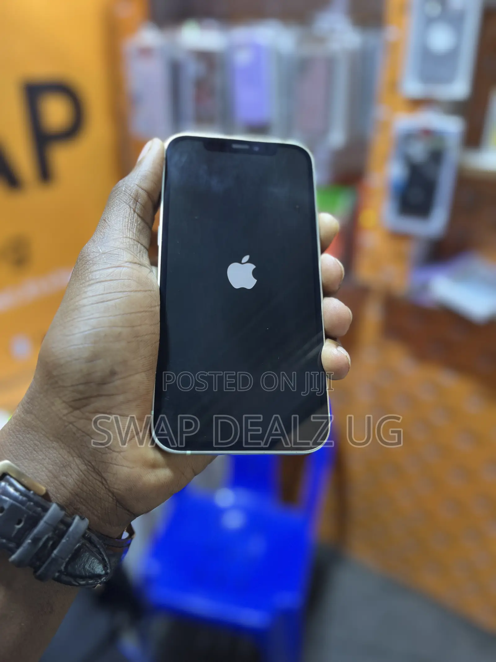 Apple iPhone 12 64 GB