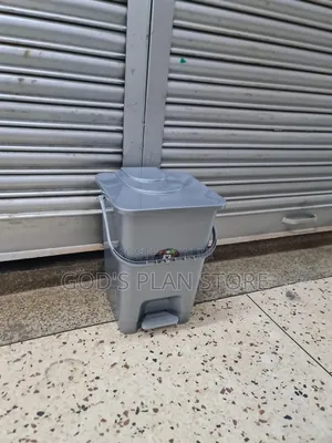 Patio 20litres Plastic Dust Bins Plastic Dust Bins