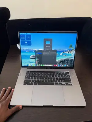 Laptop Apple MacBook Pro 2019 8GB Intel Core i5 SSD 256GB