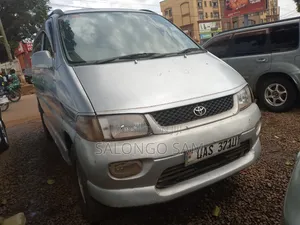 Toyota Regius 1999 Silver