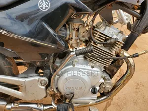 Yamaha YBR 2014 Gray
