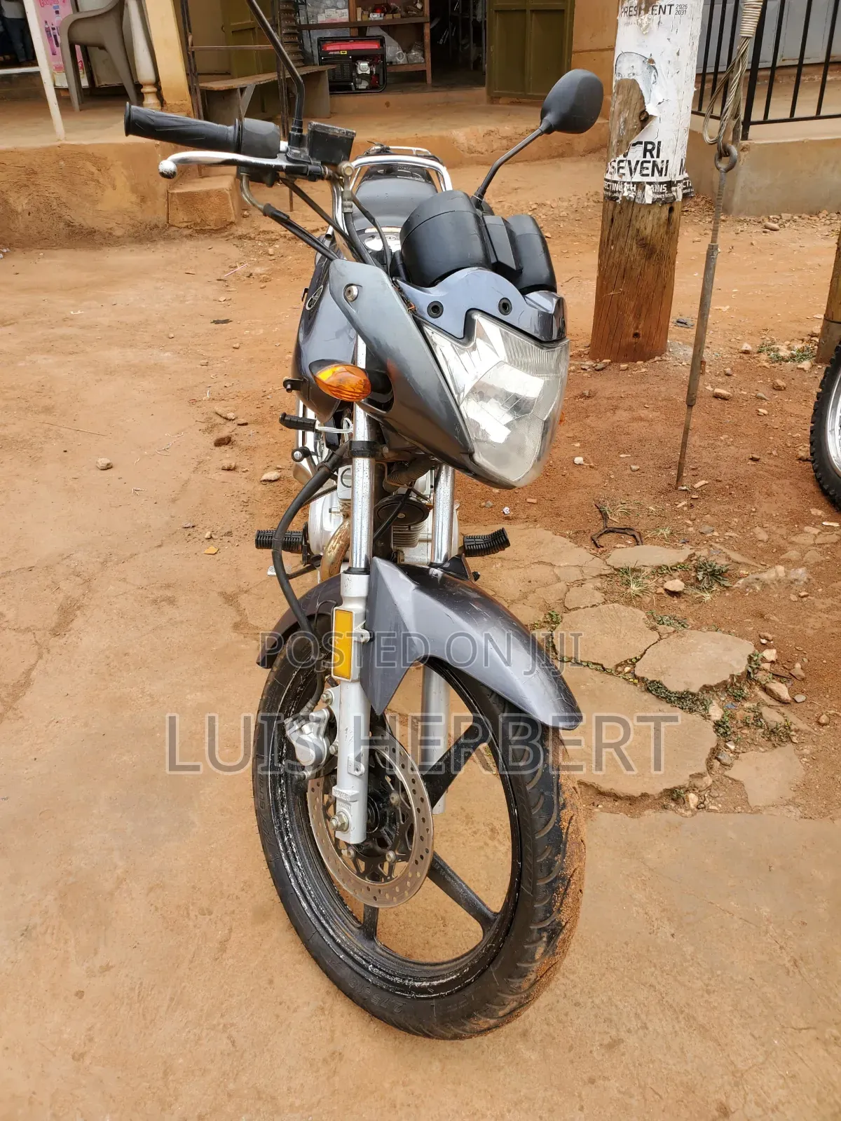 Yamaha YBR 2014 Gray