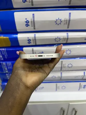 Apple iPhone 13 128 GB White