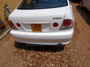 Toyota Altezza 2004 White