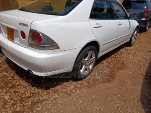 Toyota Altezza 2004 White