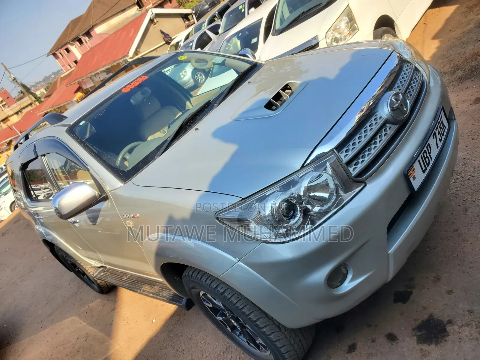 Toyota Fortuner 2012 Silver