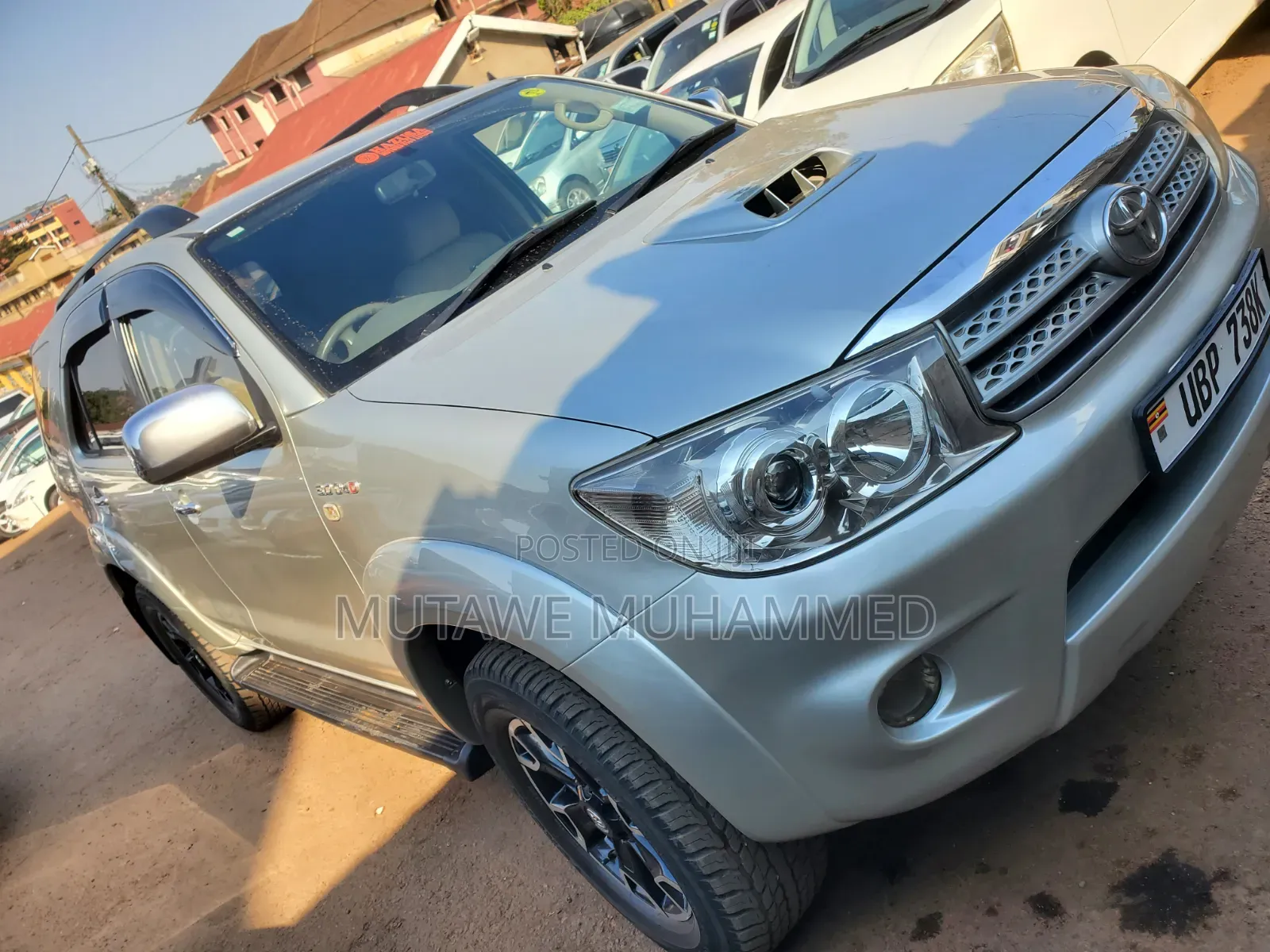 Toyota Fortuner 2012 Silver