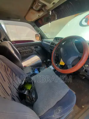 Toyota Land Cruiser 1998 White