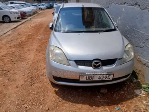 Mazda Demio 2005 Silver