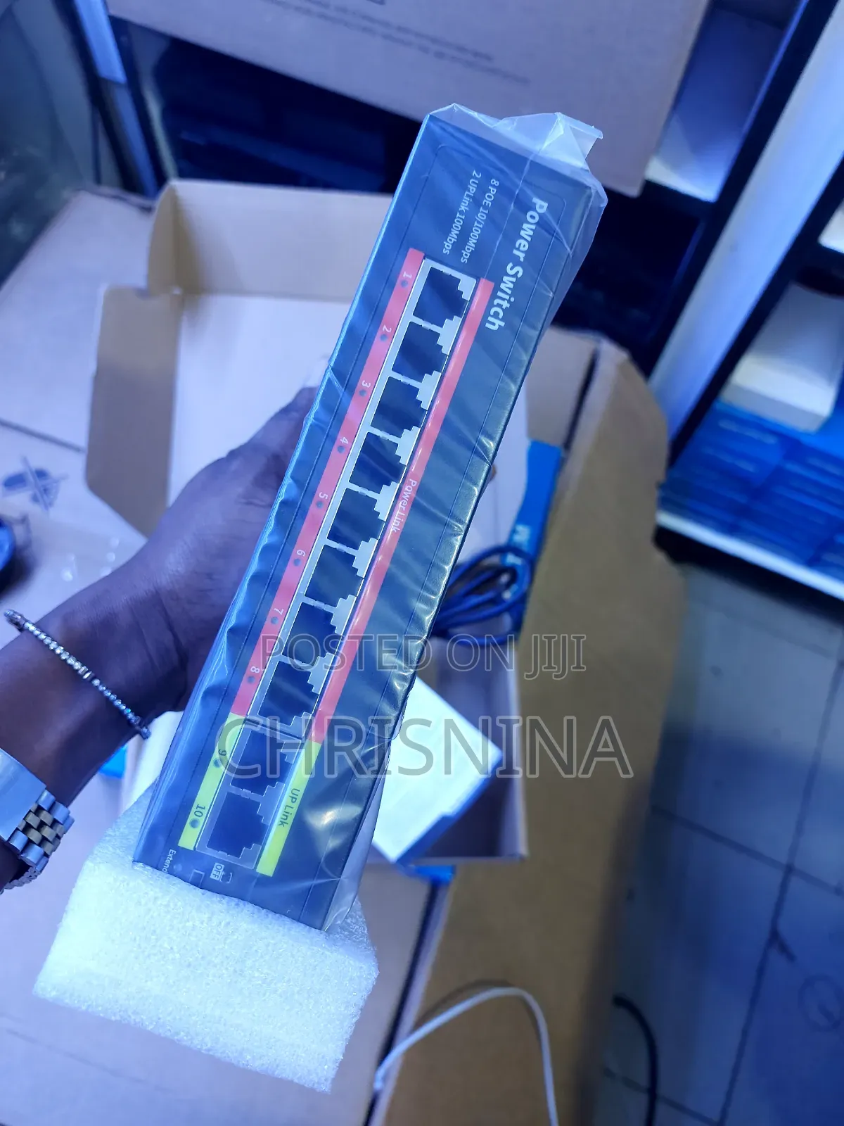 High-Speed 10-Port Smart Poe Switch (8 Poe + 2 Uplink)