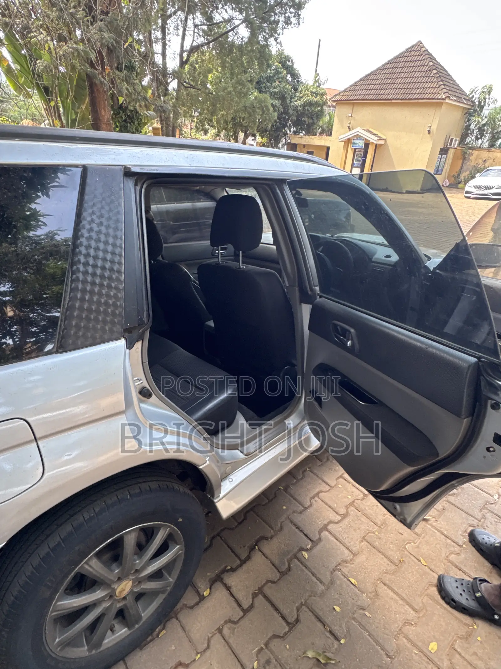 Subaru Forester Automatic 2003 Silver